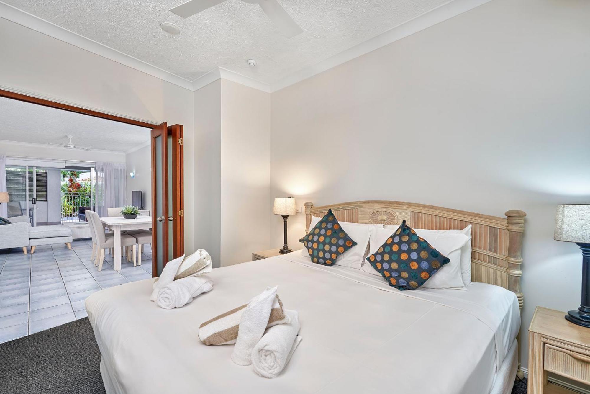 Alassio Beachfront Apartments Palm Cove Quarto foto