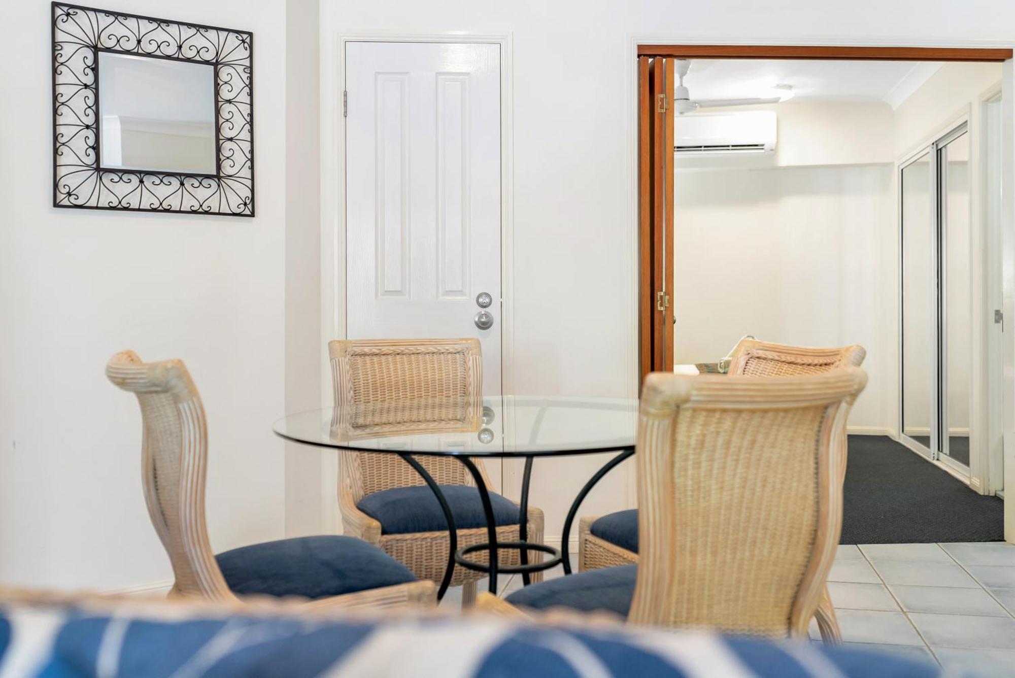 Alassio Beachfront Apartments Palm Cove Quarto foto